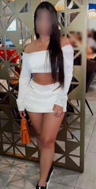 NOVIDADE EM SETÚBAL: PARAGUAIA DE 19 ANOS BONITA SEXY undefined