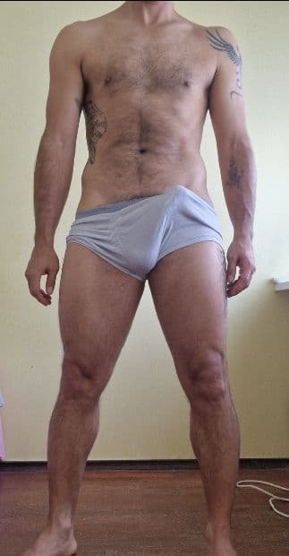 Paulo.  Macho brasileiro. 3