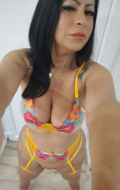 ESTHER TRANS A DEVORADORA PAU XL,FOTOS REAIS... 33