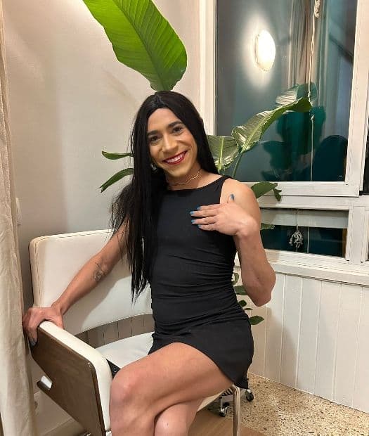 Novinha e feminina. 50