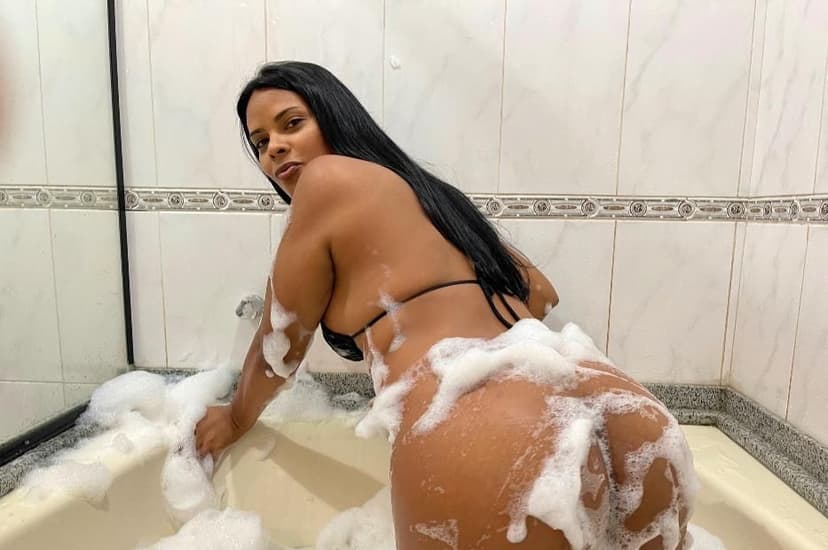 MORENA RABUDA COM PRELIMINARES DELICIOSAS 11